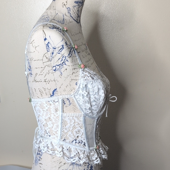 Sold - Picture 4 of 11